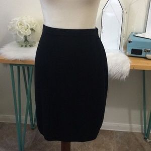 Cute Stretchy Knit Skirt, Black * Size‎ Large